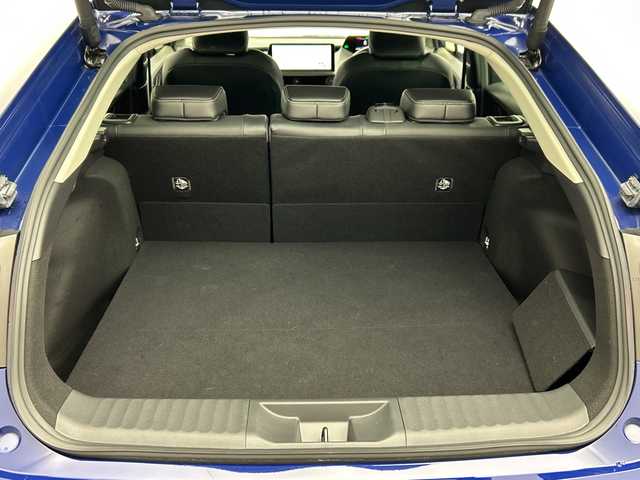 トヨタ プリウス Z 三重県 2023(令5)年 2.5万km ダークブルー /禁煙車//純正ナビ/・フルセグ・Bluetooth・USB・AppleCarPlay・AndroidAuto//パノラミックビューモニター//ブラインドスポットモニター//パワーバックドア//運転席パワーシート（メモリ付き）//前席ベンチレーション//前席シートヒーター//トヨタセーフティセンス//プリクラッシュセーフティ//レーダークルーズコントロール//オートマチックハイビーム//レーントレーシングアシスト//電子パーキング//ブレーキホールド//デジタルインナーミラー//ワイヤレスチャージャー//ステアリングヒーター//LEDヘッドライト//オートライト//革巻きステアリング//ステアリングイッチ//AC100V//ビルトインETC2.0//プッシュスタート//スマートキー