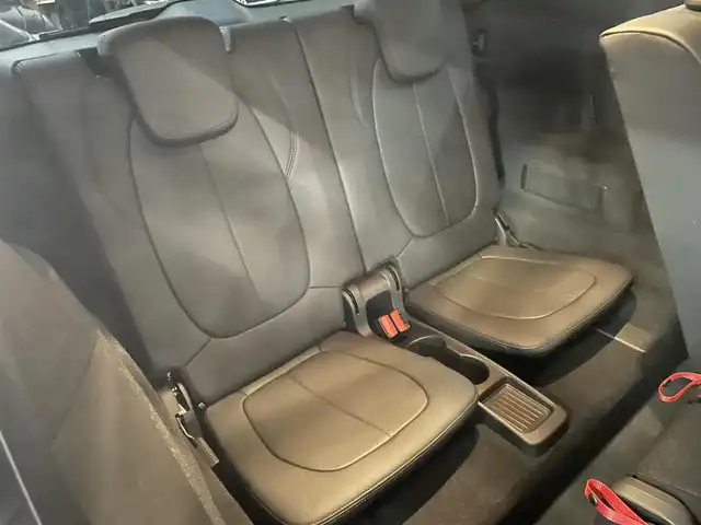 ＢＭＷ ２１８ｉ グランツアラー ラグジュアリー 兵庫県 2022(令4)年 1.8万km サファイアブラックP 純正ナビ/バックカメラ/ヘッドアップディスプレイ/電動フロントシート/フロントシートヒーター/ブラックレザーシート/ACC/車線逸脱警告/衝突被害軽減ブレーキ/ドライブレコーダー前後カメラ/Bluetooth