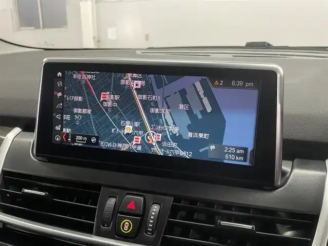 ＢＭＷ ２１８ｉ グランツアラー ラグジュアリー 兵庫県 2022(令4)年 1.8万km サファイアブラックP 純正ナビ/バックカメラ/ヘッドアップディスプレイ/電動フロントシート/フロントシートヒーター/ブラックレザーシート/ACC/車線逸脱警告/衝突被害軽減ブレーキ/ドライブレコーダー前後カメラ/Bluetooth