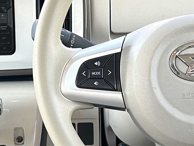 ダイハツ ムーヴ キャンバス G メイクアップ リミテッド　SAⅢ 福岡県 2018(平30)年 8.7万km パールホワイトⅢ/ナチュラルベージュマイカメタリック 2トーン ・ワンオーナー/・純正ナビ/（BLUETOOTH/全周囲カメラ/CD/DVD/・ETC/・両側パワースライドドア/・コーナーセンサー/・横滑り防止装置/・衝突軽減システム/・アイドリングストップ/・純正フロアマット/・ベンチシート/・LEDヘッドライト/・オートライト/・USB入力端子/・スマートキー/・保証書/・取扱説明書
