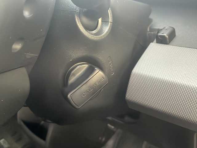 ホンダ フリード ハイブリット プレミアムエディション 大阪府 2016(平28)年 1.9万km ホワイトオーキッドパール ワンオーナー/純正メモリーナビ/フルセグTV/Bluetooth/DVD/純正フリップダウンモニター/バックカメラ/両側パワースライドドア/スマートキー/純正キセノンライト/ビルトインETC