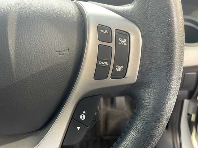 ホンダ フリード ハイブリット プレミアムエディション 大阪府 2016(平28)年 1.9万km ホワイトオーキッドパール ワンオーナー/純正メモリーナビ/フルセグTV/Bluetooth/DVD/純正フリップダウンモニター/バックカメラ/両側パワースライドドア/スマートキー/純正キセノンライト/ビルトインETC