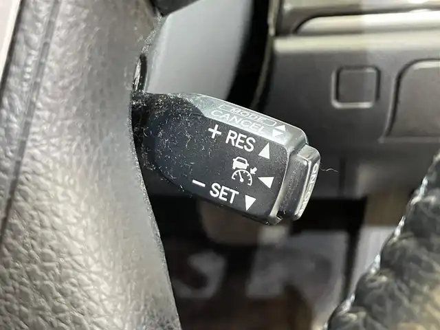 トヨタ クラウン ハイブリッド アスリートS Four 岩手県 2015(平27)年 5.8万km ホワイトパールクリスタルシャイン ４WD/寒冷地仕様/レーダークルーズコントロール/プリクラッシュセーフティ/クリアランスソナー/横滑り防止装置/MTモード付AT/ウインドシールドデアイサー/ヒーテッドドアミラー/パワーシート・シートヒーター(前席)/ステアリングヒーター/純正HDDナビ/フルセグTV/ステアリングスイッチ/バックカメラ/ETC/オートライト/HIDヘッドランプ/フォグランプ/純正１７インチアルミホイール