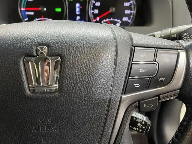 トヨタ クラウン ハイブリッド アスリートS Four 岩手県 2015(平27)年 5.8万km ホワイトパールクリスタルシャイン ４WD/寒冷地仕様/レーダークルーズコントロール/プリクラッシュセーフティ/クリアランスソナー/横滑り防止装置/MTモード付AT/ウインドシールドデアイサー/ヒーテッドドアミラー/パワーシート・シートヒーター(前席)/ステアリングヒーター/純正HDDナビ/フルセグTV/ステアリングスイッチ/バックカメラ/ETC/オートライト/HIDヘッドランプ/フォグランプ/純正１７インチアルミホイール