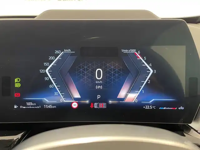 ＢＭＷ ＢＭＷ Ｘ１ xDrive 20d Xライン 熊本県 2023(令5)年 4万km 白 純正HDDナビ（AppleCarPlay、Bluetooth、USB）/360°カメラ/パノラマサンルーフ/ハーフレザーシート/パワーシート/シートヒーター/パワーバックドア/純正18インチアルミホイール/コーナーセンサー/LEDヘッドライト/前後ドライブレコーダー