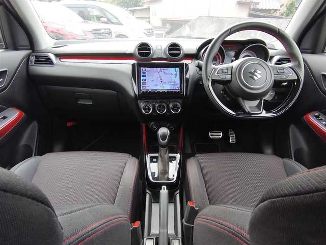 スズキ スイフト スポーツ セーフティPKG 熊本県 2019(令1)年 3.3万km プレミアムシルバーメタリック ワンオーナー/純正8インチナビ（CN-RZ843)/【フルセグTV/CD/DVD/BT】/全周囲カメラ/衝突軽減防止装置/アダプティブクルーズコントロール/レーンキープアシスト/パドルシフト/オートLEDライト/オートハイビーム/ウィンカーミラー/D席シートヒーター/純正17インチAW/プッシュスタート/スマートキー/純正フロアマット/横滑り防止装置/ABS/保証書/取扱説明書/スペアキー