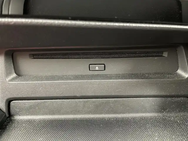 レクサス ＮＸ 350h Fスポーツ 茨城県 2023(令5)年 1.6万km ホワイトノーヴァガラスフレーク 純正ナビ/フルセグ視聴可/クルコン/全方位カメラ/MT付AT/DVD再生可/ETC2.0/ドラレコ/100V充電/Bluetooth接続/USB入力端子/電動リアゲート/パワーシート（D＋N席）/シートヒーター（D＋N席）/エアシート（D＋N席）/純正20インチAW/オートマチックハイビーム/LEDライト