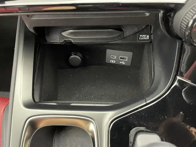 レクサス ＮＸ 350h Fスポーツ 茨城県 2023(令5)年 1.6万km ホワイトノーヴァガラスフレーク 純正ナビ/フルセグ視聴可/クルコン/全方位カメラ/MT付AT/DVD再生可/ETC2.0/ドラレコ/100V充電/Bluetooth接続/USB入力端子/電動リアゲート/パワーシート（D＋N席）/シートヒーター（D＋N席）/エアシート（D＋N席）/純正20インチAW/オートマチックハイビーム/LEDライト