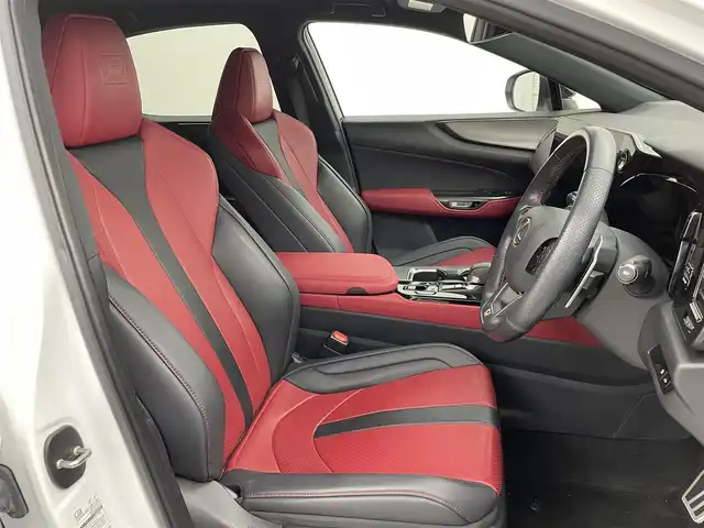 レクサス ＮＸ 350h Fスポーツ 茨城県 2023(令5)年 1.6万km ホワイトノーヴァガラスフレーク 純正ナビ/フルセグ視聴可/クルコン/全方位カメラ/MT付AT/DVD再生可/ETC2.0/ドラレコ/100V充電/Bluetooth接続/USB入力端子/電動リアゲート/パワーシート（D＋N席）/シートヒーター（D＋N席）/エアシート（D＋N席）/純正20インチAW/オートマチックハイビーム/LEDライト