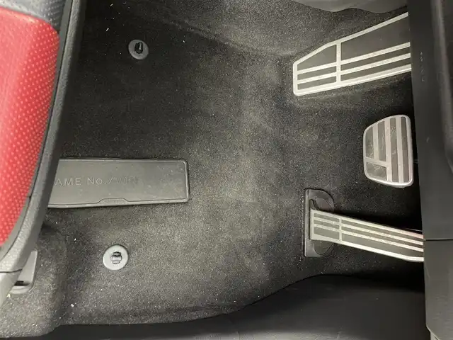 レクサス ＮＸ 350h Fスポーツ 茨城県 2023(令5)年 1.6万km ホワイトノーヴァガラスフレーク 純正ナビ/フルセグ視聴可/クルコン/全方位カメラ/MT付AT/DVD再生可/ETC2.0/ドラレコ/100V充電/Bluetooth接続/USB入力端子/電動リアゲート/パワーシート（D＋N席）/シートヒーター（D＋N席）/エアシート（D＋N席）/純正20インチAW/オートマチックハイビーム/LEDライト