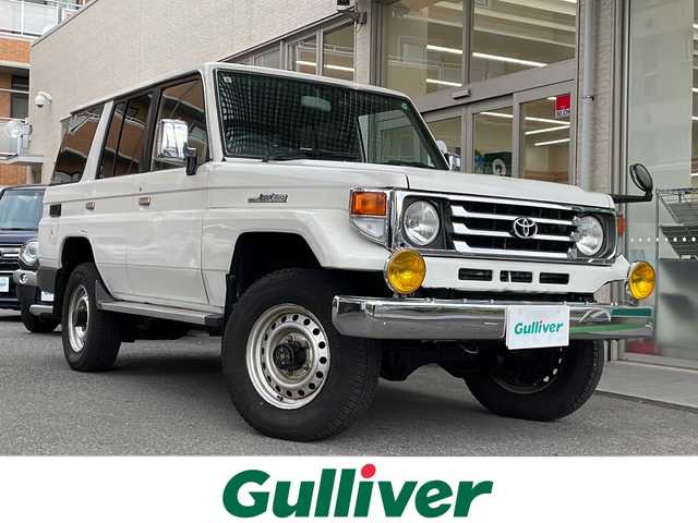 トヨタ ランドクルーザー LX 高知県 2002(平14)年 17.6万km ホワイト ４ＷＤ/社外7インチナビ/・Ｂｌｕｅｔｏｏｔｈオーディオ/・ＣＤ/・フルセグTV/・バックカメラ/前後ドラレコ/ＥＴＣ/スペアキー/アップルカープレイ/レーダー/パワステ