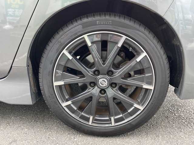 日産 リーフ ニスモ 神奈川県 2020(令2)年 2万km ダークメタルグレー/スーパーブラック2トーン ・ワンオーナー/・プロパイロット/・純正ナビ/（BT&USB&HDMI&フルセグ&AppleCarPlay）/・全方位モニター/・エマージェンシーブレーキ/・側方支援/・後側方支援/・道路標識表示/・レーダークルーズ/・BSM/・純正デジタルインナーミラー/・ステアリングスイッチ/・ビルトインETC2.0/・フロント、サイド、バックカメラ/・LEDヘッドライト/・スペアキー