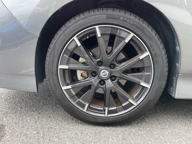 日産 リーフ ニスモ 神奈川県 2020(令2)年 2万km ダークメタルグレー/スーパーブラック2トーン ・ワンオーナー/・プロパイロット/・純正ナビ/（BT&USB&HDMI&フルセグ&AppleCarPlay）/・全方位モニター/・エマージェンシーブレーキ/・側方支援/・後側方支援/・道路標識表示/・レーダークルーズ/・BSM/・純正デジタルインナーミラー/・ステアリングスイッチ/・ビルトインETC2.0/・フロント、サイド、バックカメラ/・LEDヘッドライト/・スペアキー