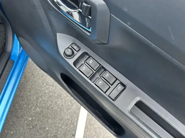 ダイハツ ミラ イース X リミテッド SAⅢ 静岡県 2022(令4)年 1.8万km スプラッシュブルーM 純正メモリナビ/（AM/FM/CD/DVD/BT/DVD)/フルセグTV/バックカメラ/スマートアシストIII/衝突被害軽減ブレーキ/レーンアシスト/横滑り防止装置/ETC/ドライブレコーダー/前後コーナーセンサー/リモコンキー/スペアキー×1/アイドリングストップ/純正フロアマット/純正ドアバイザー/LEDオートライト/保証書