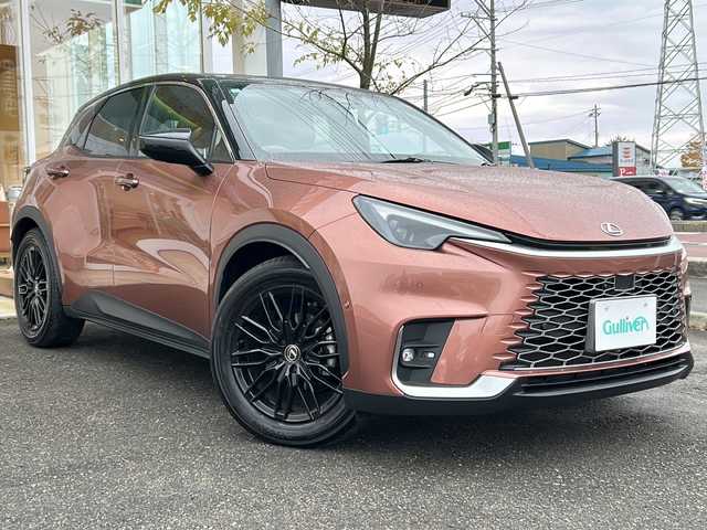 レクサス ＬＢＸ ビスポークビルド 秋田県 2024(令6)年 2.9万km オレンジⅡ 純正ディスプレオーディオ/純正BT、TV/バックカメラ、全方位カメラ/純正18インチAW/スペアキー/ETC2.0/４WD/取説、保証書