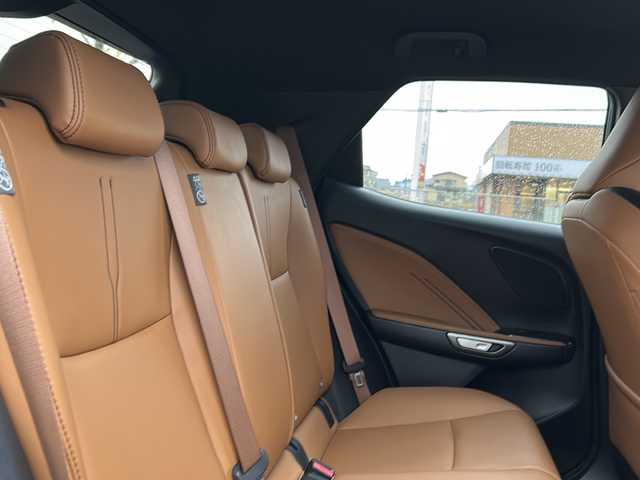 レクサス ＬＢＸ ビスポークビルド 秋田県 2024(令6)年 2.9万km オレンジⅡ 純正ディスプレオーディオ/純正BT、TV/バックカメラ、全方位カメラ/純正18インチAW/スペアキー/ETC2.0/４WD/取説、保証書