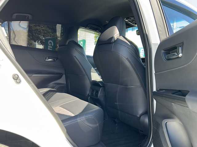 トヨタ ハリアー G 兵庫県 2025(令7)年 0.3万km プラチナホワイトパールマイカ ディスプレイオーディオ（FM/AM/TV/Bluetooth/Miracast）/ワンオーナー/取扱説明書/保証書/電動リアゲート/プッシュスタート/スマートキー×２/パワーシート/ハーフレザー/MTモード付/ETC2.0/純正フロアマット/純正アルミホイール/LTA：車線維持支援/BSM：死角検知警報/PKSB：駐車時自動ブレーキ/PCS：衝突回避支援/RCTA：後方交差車両警報/RSA：標識認識支援/先行車発進告知/ステアリングリモコン/デジタルインナーミラー/電動パーキング/オートホールド