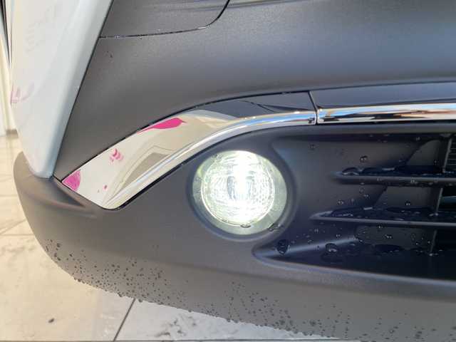 トヨタ ハリアー G 埼玉県 2025(令7)年 0.3万km プラチナホワイトパールマイカ トヨタセーフティセンス/純正１２．３インチディスプレイオーディオ/　　フルセグ/USB/BT/MiraCast/パワーバックドア/レーダークルーズコントロール/LEDオートライト/ハーフレザーシート/パワーシート/デジタルインナーミラー/純正18インチアルミホイール/スマートキー2本/ビルトインETC2.0