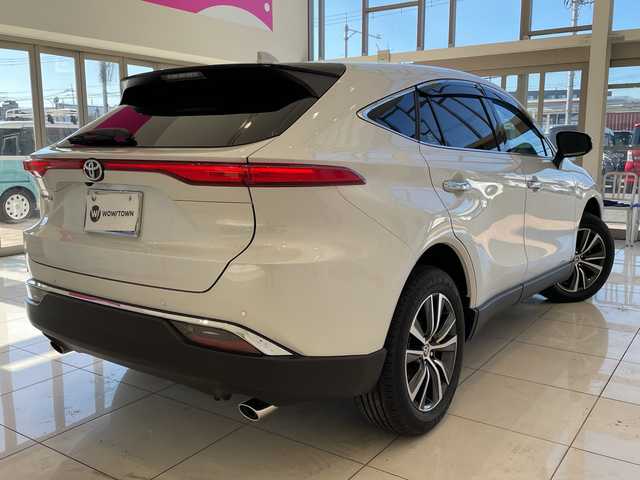 トヨタ ハリアー G 埼玉県 2025(令7)年 0.3万km プラチナホワイトパールマイカ トヨタセーフティセンス/純正１２．３インチディスプレイオーディオ/　　フルセグ/USB/BT/MiraCast/パワーバックドア/レーダークルーズコントロール/LEDオートライト/ハーフレザーシート/パワーシート/デジタルインナーミラー/純正18インチアルミホイール/スマートキー2本/ビルトインETC2.0