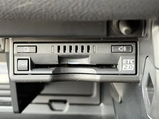 レクサス ＵＸ 200 バージョンC 奈良県 2019(平31)年 2.4万km グラファイトブラックガラスフレーク 純正ナビ　/フルセグＴＶ/BT/CD/DVD/SD/AUX/バックカメラ　/茶革シート　/ＥＴＣ２．０　/ドライブレコーダー　/追従型クルーズコントロール　/シートヒーター　/パワーシート　/ＬＥＤヘッドライト　/衝突被害軽減システム　/ルーフレール/シートメモリ/AUTOHOLD/純正17インチアルミホイール/フロアマット/カードキー有