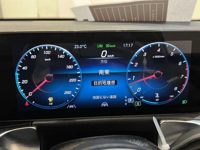 メルセデス・ベンツ ＧＬＢ２５０ 4マチック スポーツ 新潟県 2021(令3)年 2.2万km デジタルホワイト アンビエントライト/ナビゲーションパッケージ/-純正HDDナビ/-フルセグTV/レーダーセーフティパッケージ/-アクティブディスタンスアシストディストロニック/-アクティブブレーキアシスト/-PRE SAFE/-アクティブブラインドスポットアシスト/-アクティブレーンキーピングアシスト/-アクティブステアリングアシスト/360°カメラシステム/アダプティブクルーズコントロール/前後ドライブレコーダー/フロントパワーシート（メモリー付）/フロントシートヒーター/EASY-PACK自動開閉テールゲート/電動パーキングブレーキ/ETC2.0/20インチアルミホイール/LEDヘッドライト