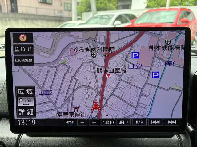 スズキ ジムニー シエラ JC 熊本県 2021(令3)年 1.7万km ミディアムグレー ダムドリトルGスタンダード/・フロントグリル（エンブレムスズキ）/・フロントバンパー/・オーバーフェンダー＆アルミサイドモール/・スペアタイヤカバー/・G15エンブレム/社外10V型有機ELディスプレイナビ（CN-F1X10LD）/【フルセグTV/Bluetooth再生/CD/DVD】/バックカメラ/デュアルセンサーブレーキサポート/車線逸脱警報システム/クルーズコントロール/レザー調シートカバー/シートヒーター/革巻きステアリング/ステアリングスイッチ/LEDオートライト/フォグライト/ETC/保証書/取扱説明書