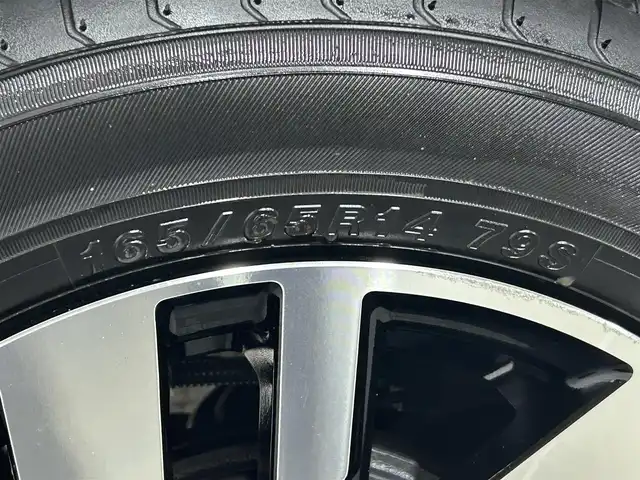トヨタ ルーミー カスタムG 大阪府 2020(令2)年 4.4万km パールホワイトⅢ 純正ナビ　レーダークルコン　衝突軽減　バックカメラ　ＥＴＣ　ドラレコ　シートヒーター　レーンアシスト　アイドリングストップ　オートライト　ＬＥＤヘッドライト　スマートキー　オートエアコン　フォグランプ