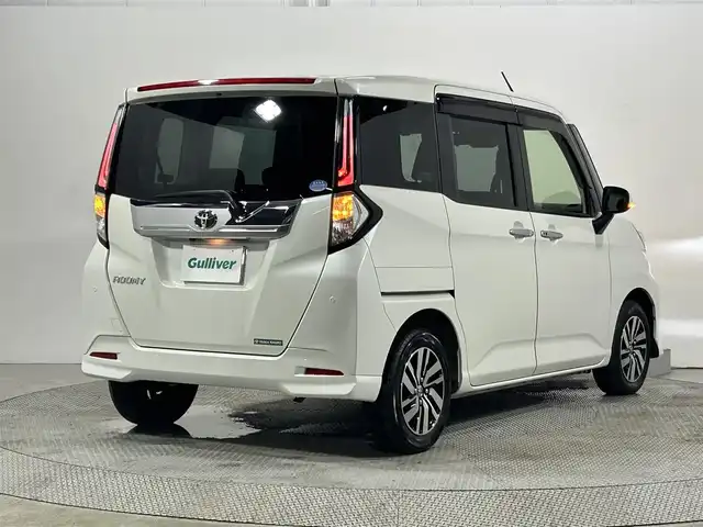 トヨタ ルーミー カスタムG 大阪府 2020(令2)年 4.4万km パールホワイトⅢ 純正ナビ　レーダークルコン　衝突軽減　バックカメラ　ＥＴＣ　ドラレコ　シートヒーター　レーンアシスト　アイドリングストップ　オートライト　ＬＥＤヘッドライト　スマートキー　オートエアコン　フォグランプ
