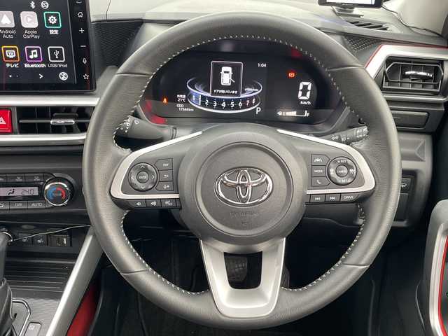 トヨタ ライズ Z 神奈川県 2022(令4)年 1.8万km ブラックマイカメタリック/シャイニングホワイトパール TRDエアロ/純正ディスプレイモニター/フルセグTV/AppleCarPlay/AndroidAuto/Bluetooth/HDMI/USB/バックカメラ/アラウンドビューモニター/前後ドライブレコーダー/純正アルミホイール/純正ドアバイザー/シートヒーター/保証書/ワンオーナー/スペアキー