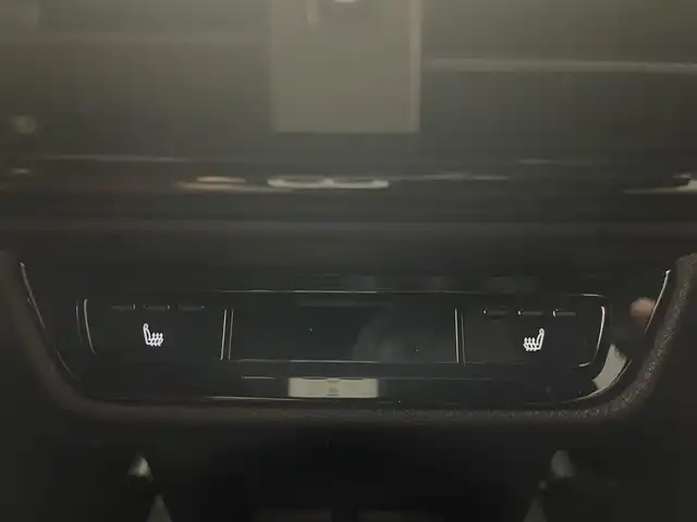 レクサス ＮＸ 350h Fスポーツ 茨城県 2023(令5)年 4.1万km ホワイトノーヴァガラスフレーク 純正ナビ/・バックカメラ（全方位）/・フルセグテレビ/・Bluetooth接続/・USB入力端子/・HDMI/ETC/ドライブレコーダー/電動リアゲート/クルーズコントロール/パノラマルーフ/ヘッドアップディスプレイ/オレンジキャリパー/スマートキー（スペアキーあり）/ブラインドスポットモニター/マークレビンソン（スピーカー）/コーナーセンサー/スマートルームミラー/パワーシート/レザーシート/４WD/MTモード付AT/純正アルミホイール/ABS/三眼LEDヘッドライト/・オートライト/レーンアシストキープ/横滑り防止装置/盗難防止装置/衝突被害軽減システム/カーテンエアバッグ