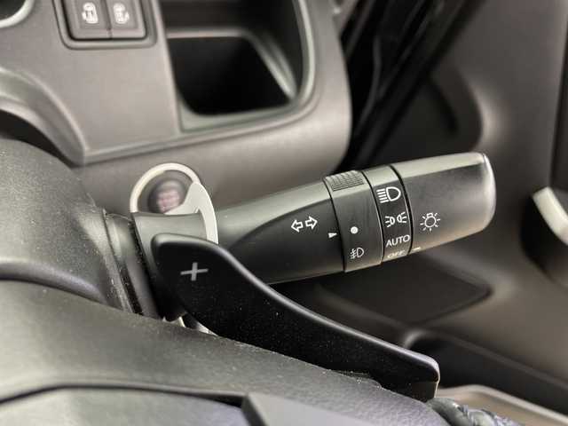 スズキ ソリオ バンディット HV MV 鹿児島県 2019(平31)年 4.9万km スーパーブラックパール スズキセーフティサポート　/ディーラーＯＰナビ/（フルセグ/Bluetooth/CD/DVD）　/全方位カメラ　/ナビ連動ドライブレコーダー　/パドルシフト　/両側パワースライドドア　/レーダークルーズコントロール　/オートハイビーム　/サンシェード　/ステアリングリモコン/ハンズフリー/アイドリングストップ/コーナーセンサー/LEDヘッドライト