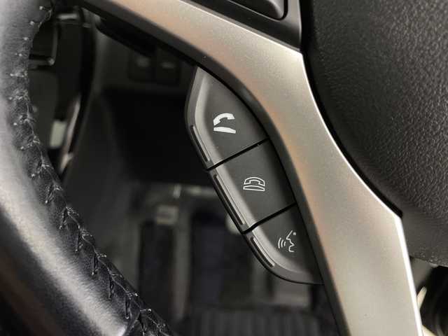 スズキ ソリオ バンディット HV MV 鹿児島県 2019(平31)年 4.9万km スーパーブラックパール スズキセーフティサポート　/ディーラーＯＰナビ/（フルセグ/Bluetooth/CD/DVD）　/全方位カメラ　/ナビ連動ドライブレコーダー　/パドルシフト　/両側パワースライドドア　/レーダークルーズコントロール　/オートハイビーム　/サンシェード　/ステアリングリモコン/ハンズフリー/アイドリングストップ/コーナーセンサー/LEDヘッドライト