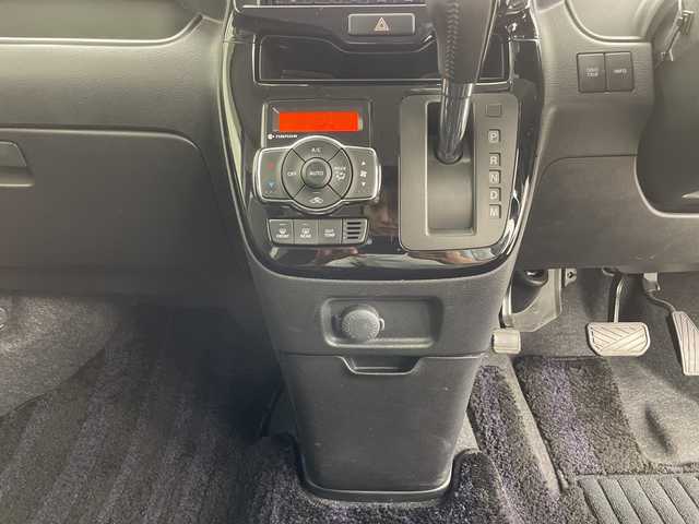 スズキ ソリオ バンディット HV MV 鹿児島県 2019(平31)年 4.9万km スーパーブラックパール スズキセーフティサポート　/ディーラーＯＰナビ/（フルセグ/Bluetooth/CD/DVD）　/全方位カメラ　/ナビ連動ドライブレコーダー　/パドルシフト　/両側パワースライドドア　/レーダークルーズコントロール　/オートハイビーム　/サンシェード　/ステアリングリモコン/ハンズフリー/アイドリングストップ/コーナーセンサー/LEDヘッドライト