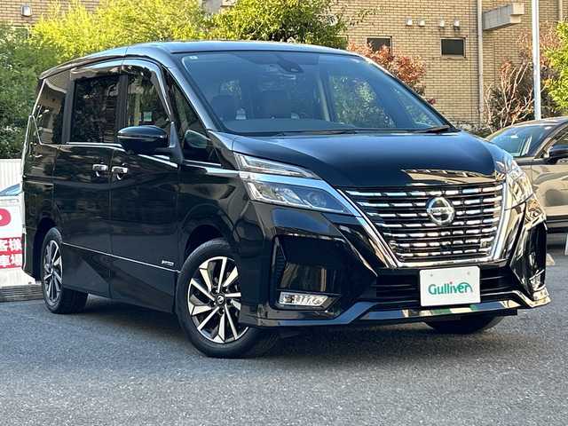 日産 セレナ ハイウェイスター V 埼玉県 2020(令2)年 5.6万km ダイヤモンドブラック 登録時走行距離55926km/純正メーカーナビ/　・フルセグ、CD、DVD(ブルーレイ)/　　BT、USB、iPad、SD、ミュージックサーバー/TVキャンセラー/全方位カメラ/両側パワースライドドア(ハンズフリー機能あり)/衝突軽減システム/レーンアシスト/追従クルーズコントロール/ブラインドスポット/黒革調シートカバー/ステアリングリモコン/LEDヘッドライト/フォグランプ/コーナーセンサー/オートブレーキホールド/革巻きハンドル/サイドエアロ/リアスポイラー/アイドリングストップ/ビルトインETC2.0/純正ドライブレコーダー/純正16インチアルミホイール/プッシュスタート/スマートキー×2/横滑り防止装置/ウィンカーミラー/純正フロアマット/ドアバイザー/取扱説明書/ナビ取扱説明書/保証書