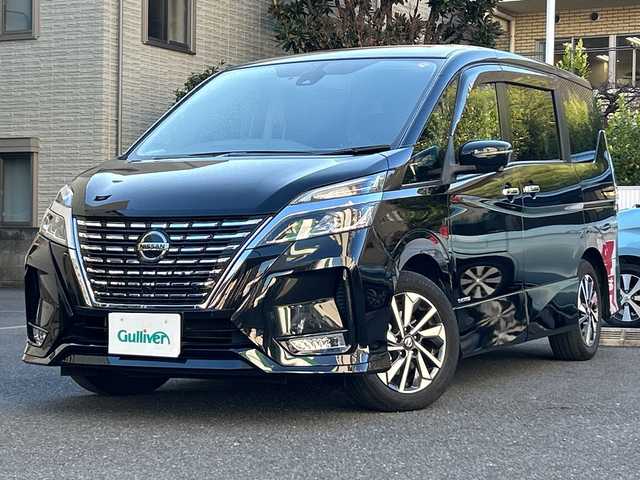 日産 セレナ ハイウェイスター V 埼玉県 2020(令2)年 5.6万km ダイヤモンドブラック 登録時走行距離55926km/純正メーカーナビ/　・フルセグ、CD、DVD(ブルーレイ)/　　BT、USB、iPad、SD、ミュージックサーバー/TVキャンセラー/全方位カメラ/両側パワースライドドア(ハンズフリー機能あり)/衝突軽減システム/レーンアシスト/追従クルーズコントロール/ブラインドスポット/黒革調シートカバー/ステアリングリモコン/LEDヘッドライト/フォグランプ/コーナーセンサー/オートブレーキホールド/革巻きハンドル/サイドエアロ/リアスポイラー/アイドリングストップ/ビルトインETC2.0/純正ドライブレコーダー/純正16インチアルミホイール/プッシュスタート/スマートキー×2/横滑り防止装置/ウィンカーミラー/純正フロアマット/ドアバイザー/取扱説明書/ナビ取扱説明書/保証書