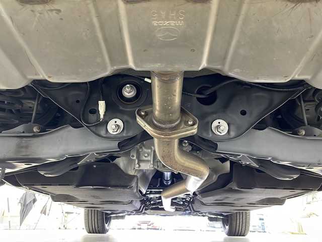 マツダ ＣＸ－８ XD Lパッケージ 岐阜県 2021(令3)年 7万km ジェットブラックマイカ ４ＷＤ　/純正１０.25インチセンターディスプレイ/（AM/FM/フルセグTV/Bluetooth）/全周囲カメラ/ＢＯＳＥサウンド　/アダプティブ・ドライビング・ディスプレイ（ＨＵＤ）　/ハンズフリー付パワーリフトゲート/社外ＥＴＣ　/前後ドラレコ　/シートヒーター（運転席・助手席）/シートベンチレーション（運転席・助手席）/セカンドシートシートヒーター/ステアリングヒーター/パワーシート（運転席・助手席）/ワイヤレス充電　/ルーフレール　/純正フロアマット/純正１９AW/アダプティブLEDヘッドライト/ヒルローンチアシスト/レーダークルーズコントロール/i-ACTIVSENSE/アドバンスト・スマート・シティ・ブレーキサポート/ブラインドスポットモニター/リア・クロス・トラフィック・アラート/レーンキープアシスト/先進ライト/パーキングセンサー