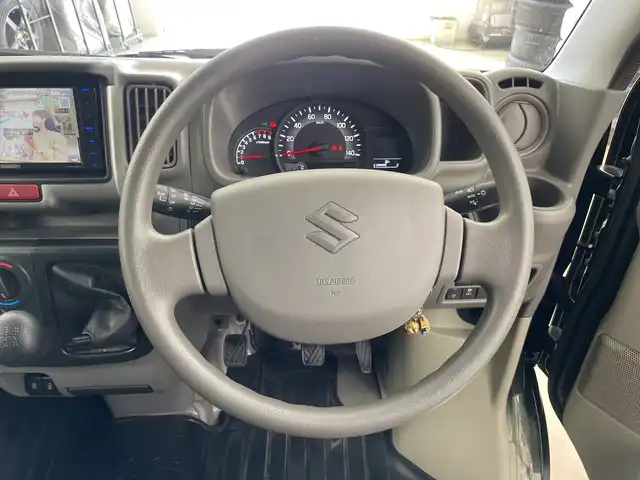 スズキ エブリイ PA リミテッド 道央・札幌 2024(令6)年 0.6万km クールカーキPM ・４WD/デュアルカメラブレーキサポート/・社外ナビ（KXM-E505W)/・DVD.CD.USB.SD.フルセグ/・バックカメラ /・両側スライドドア/・前後ドライブレコーダー/・オートライト/・積込スタッドレスタイヤ有/・キーレス