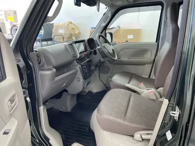 スズキ エブリイ PA リミテッド 道央・札幌 2024(令6)年 0.6万km クールカーキPM ・４WD/デュアルカメラブレーキサポート/・社外ナビ（KXM-E505W)/・DVD.CD.USB.SD.フルセグ/・バックカメラ /・両側スライドドア/・前後ドライブレコーダー/・オートライト/・積込スタッドレスタイヤ有/・キーレス