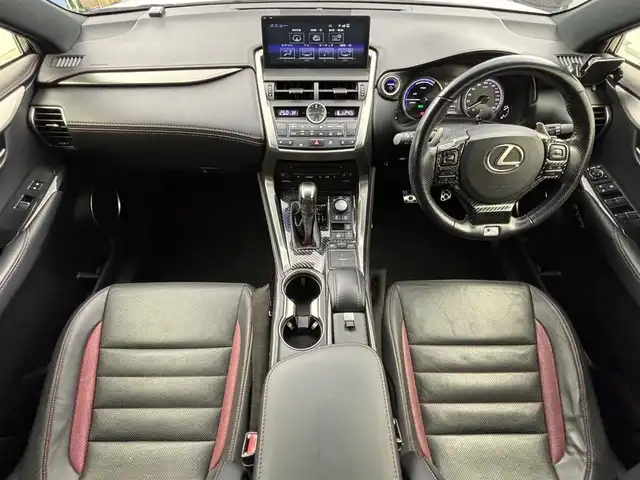 レクサス ＮＸ 300h Fスポーツ 愛知県 2016(平28)年 5.8万km ホワイトノーヴァガラスフレーク 三眼LEDヘッドライト/全方位カメラ/BSM/TRDエアロ/ACC/ETC2.0/シートヒーター、エアシート（D+N)/衝突軽減ブレーキ/レーンキープアシスト/オートハイビーム/コーナーセンサー（前後）/ドラレコ前後/電子パーキング/オートホールド/パドルシフト/パワーバックドア/パワーシート（D+N)/純正18インチAW/純正フロアマット/フォグライト/取説、保証書/フロントグリル後期仕様