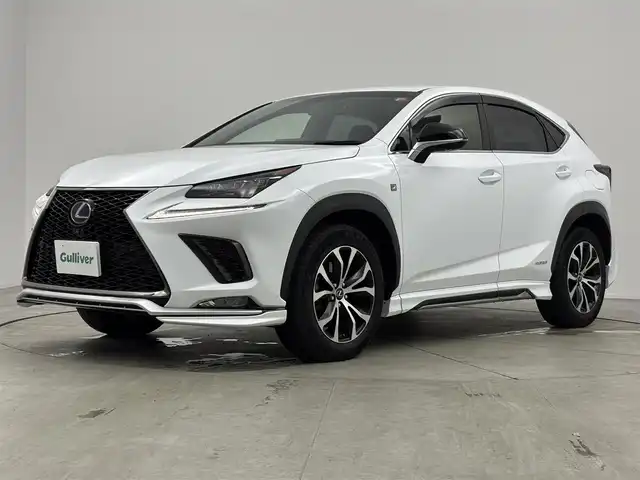 レクサス ＮＸ 300h Fスポーツ 愛知県 2016(平28)年 5.8万km ホワイトノーヴァガラスフレーク 三眼LEDヘッドライト/全方位カメラ/BSM/TRDエアロ/ACC/ETC2.0/シートヒーター、エアシート（D+N)/衝突軽減ブレーキ/レーンキープアシスト/オートハイビーム/コーナーセンサー（前後）/ドラレコ前後/電子パーキング/オートホールド/パドルシフト/パワーバックドア/パワーシート（D+N)/純正18インチAW/純正フロアマット/フォグライト/取説、保証書/フロントグリル後期仕様