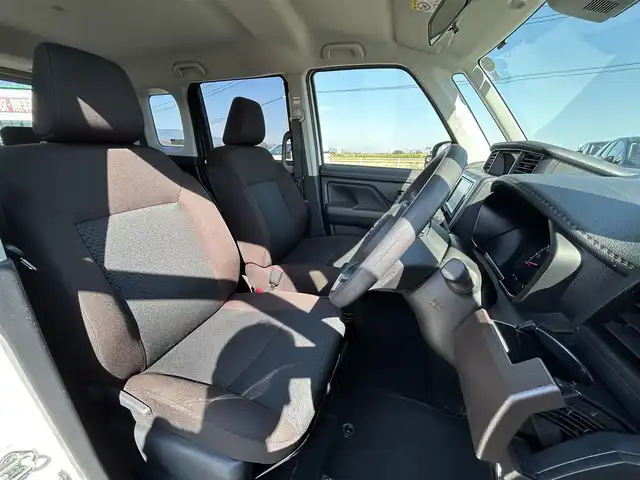 トヨタ ルーミー X 佐賀県 2022(令4)年 3.9万km パールホワイトⅢ 純正７インチＳＤナビ/・AUX/Bluetooth/AM/FM/バックカメラ/ビルトインＥＴＣ/左後パワースライドドア/後席用サイドサンシェード/純正ハロゲンヘッドライト/純正アルミホイール/純正フロアマット/取り扱い説明書/トヨタセーフティセンス/・衝突軽減被害ブレーキ/・盗難防止装置/・オートライト/・コーナーセンサー/・横滑り防止機能