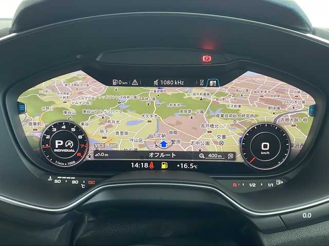 アウディ ＴＴクーペ 1．8 TFSI 愛知県 2017(平29)年 7.9万km ミトスブラックメタリック 12.3インチデジタルメーターディスプレイナビ/バックカメラ/フルセグTV・Bluetooth・CD・DVD・SD・AM・FM/ETC/純正17インチアルミホイール/スタッドレスタイヤ/純正フロアマット/革巻きステアリング/パドルシフト/ステアリングスイッチ/クルーズコントロール/アイドリングストップ/横滑り防止/HIDヘッドライト/オートライト/電動格納ミラー/プッシュスタート/スマートキー/スペアキー1本/保証書・取扱説明書