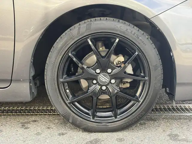 トヨタ プリウス S　LEDエディション 三重県 2010(平22)年 11.5万km グレーメタリック 純正ナビ/　・Bluetooth/　・DVD再生/　・AUX /　・SD/　・CD録音/　・TV/バックカメラ　/スマートキーx２/プッシュスタート/クルーズコントロール/LEDヘッドライト/LEDフォグライト/オートライト/革巻きステアリング/ステアリングスイッチ/ビルトインETC/電動格納ミラー/ウィンカーミラー/スモークフィルム/スペアタイヤ/フロアマット/ドアバイザー/サイド/カーテンエアバック/純正１５インチAW積み込み/　・サマー195/65R15