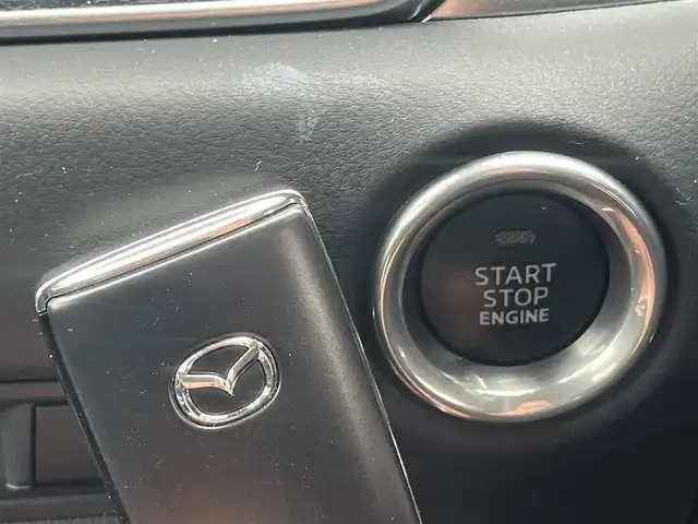 マツダ ＣＸ－５ XD ブラックトーンエディション 秋田県 2021(令3)年 7.9万km ディープクリスタルブルーマイカ 純正ナビ/衝突軽減システム/LEDヘッドライト/ワンオーナー/ターボ/４WD/フルセグ/全方位カメラ/バックカメラ/スマートキー/社外アルミ/アイドリングストップ/プッシュスタート/レーンキープアシスト/コーナーセンサー/オートマチックハイビーム/前席シートヒーター/クルーズコントロール/ドライブレコーダー/電動リアゲート/パドルシフト/ヒルアシストコントロール/ステアリングスイッチ/MTモード付AT/D席パワーシート/メモリー付パワーシート/社外フロアマット/オートライト/オートエアコン/パワーステアリング/パワーウィンドウ/横滑り防止/電動格納ウィンカーミラー/保証書/取扱説明書/記録簿