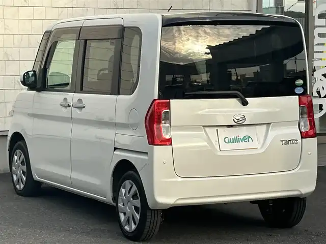 ダイハツ タント X SA Ⅲ 埼玉県 2019(平31)年 2.6万km パールホワイトⅢ 登録時25389km/ワンオーナー/純正ナビ(FM/AM/フルセグTV/BT)/Bカメラ/片側パワースライドドア/運転席シートヒーター/純正フロアマット/純正ドアバイザー/レーンキープアシスト/ＥＴＣ/ドライブレコーダー（前）/オートライト/オートマチックハイビーム/ステアリングスイッチ/スペアキー1本/スマートキー/Pスタート/保証書/車両/ナビ取扱説明書