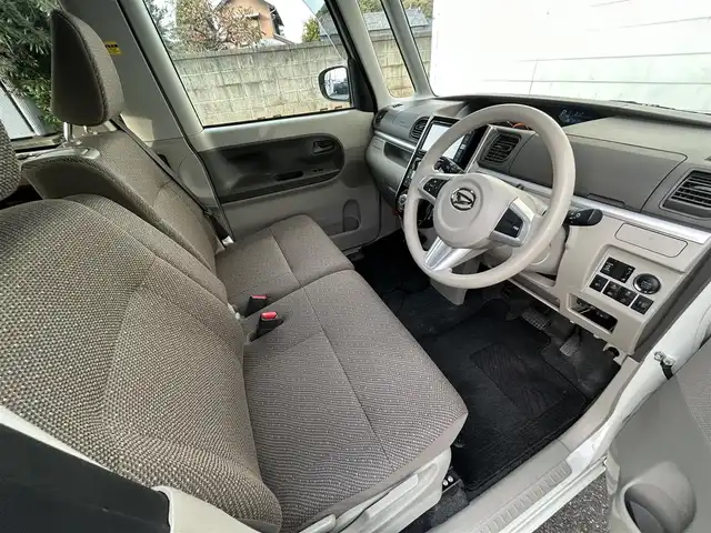 ダイハツ タント X SA Ⅲ 埼玉県 2019(平31)年 2.6万km パールホワイトⅢ 登録時25389km/ワンオーナー/純正ナビ(FM/AM/フルセグTV/BT)/Bカメラ/片側パワースライドドア/運転席シートヒーター/純正フロアマット/純正ドアバイザー/レーンキープアシスト/ＥＴＣ/ドライブレコーダー（前）/オートライト/オートマチックハイビーム/ステアリングスイッチ/スペアキー1本/スマートキー/Pスタート/保証書/車両/ナビ取扱説明書