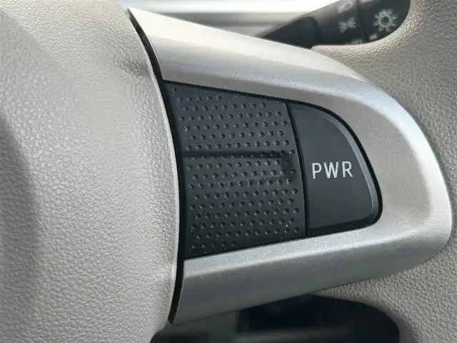 ダイハツ タント X SA Ⅲ 埼玉県 2019(平31)年 2.6万km パールホワイトⅢ 登録時25389km/ワンオーナー/純正ナビ(FM/AM/フルセグTV/BT)/Bカメラ/片側パワースライドドア/運転席シートヒーター/純正フロアマット/純正ドアバイザー/レーンキープアシスト/ＥＴＣ/ドライブレコーダー（前）/オートライト/オートマチックハイビーム/ステアリングスイッチ/スペアキー1本/スマートキー/Pスタート/保証書/車両/ナビ取扱説明書