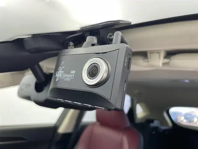 レクサス ＮＸ 300 バージョンL 富山県 2021(令3)年 4.6万km マーキュリーグレーマイカ 純正10.3型ナビ/（AM/FM/CD/DVD/SD/AUX/USB/BT）/フルセグTV/プレミアムサウンド/アラウンドビューモニター/衝突被害軽減ブレーキ/レーンキープアシスト/クリアランスソナー/ブラインドスポットモニター/オートマチックハイビーム/三眼LEDヘッドライト/シーケンシャルウインカー/純正１８インチオプションホイール/電動リアゲート（ハンズフリー機能）/レザーシート/前席パワーシート/前席温熱＋ベンチレーションシート/ステアリングヒーター/ドライブレコーダー/ビルトインETC2.0/AC100V充電/スマートキー×２/プッシュスタート/純正フロアマット/アイドリングストップ/取扱説明書/保証書