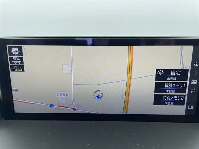 レクサス ＮＸ 300 バージョンL 富山県 2021(令3)年 4.6万km マーキュリーグレーマイカ 純正10.3型ナビ/（AM/FM/CD/DVD/SD/AUX/USB/BT）/フルセグTV/プレミアムサウンド/アラウンドビューモニター/衝突被害軽減ブレーキ/レーンキープアシスト/クリアランスソナー/ブラインドスポットモニター/オートマチックハイビーム/三眼LEDヘッドライト/シーケンシャルウインカー/純正１８インチオプションホイール/電動リアゲート（ハンズフリー機能）/レザーシート/前席パワーシート/前席温熱＋ベンチレーションシート/ステアリングヒーター/ドライブレコーダー/ビルトインETC2.0/AC100V充電/スマートキー×２/プッシュスタート/純正フロアマット/アイドリングストップ/取扱説明書/保証書