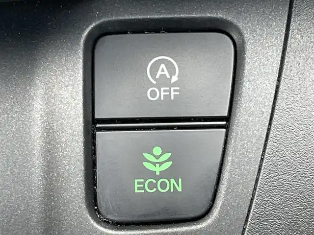 ホンダ フリード＋ G ホンダセンシング 福岡県 2019(平31)年 7.7万km フォレストグリーンパール 純正ナビ　【VXM-184VFi】/　(フルセグTV　Bluetooth  CD　DVD)　/バックカメラ/ETC　/ドライブレコーダー　/ホンダセンシング　/●衝突軽減ブレーキ〈CMBS〉/●誤発進抑制機能/●ACC〈アダプティブ・クルーズ・コントロール〉/●LKAS〈車線維持支援システム〉/●歩行者事故低減ステアリング/●路外逸脱抑制機能/●先行車発進お知らせ機能/●標識認識機能/ステアリングスイッチ/両側パワースライドドア　/ＬＥＤヘッドライト　/レーンキープアシスト/純正フロアマット/スマートキー/スペアキー/プッシュスタート